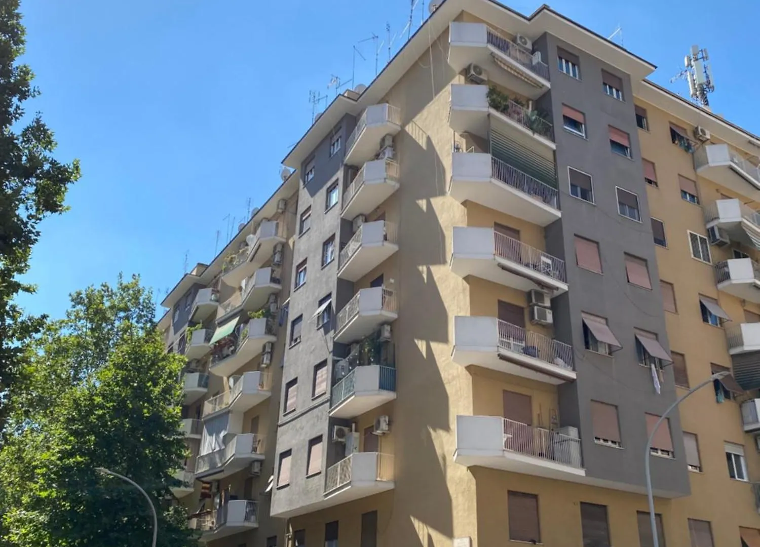 Style134 Apartment 50 Meters From Metro A Lucio Sestio Station