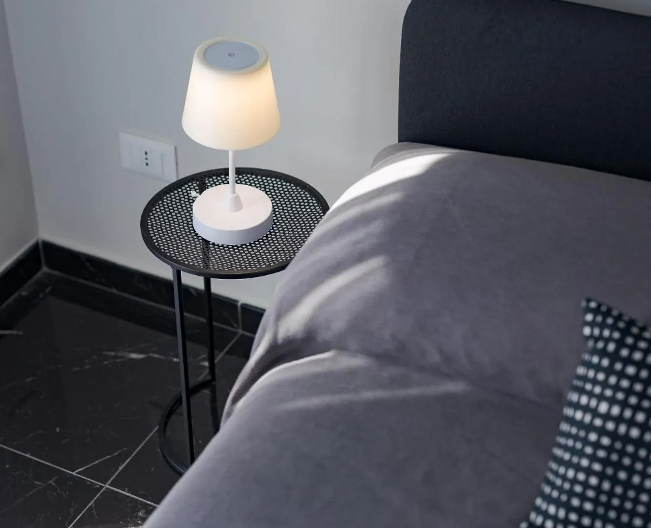 Style134 Apartment 50 Meters From Metro A Lucio Sestio Station 0*, Rome Italy