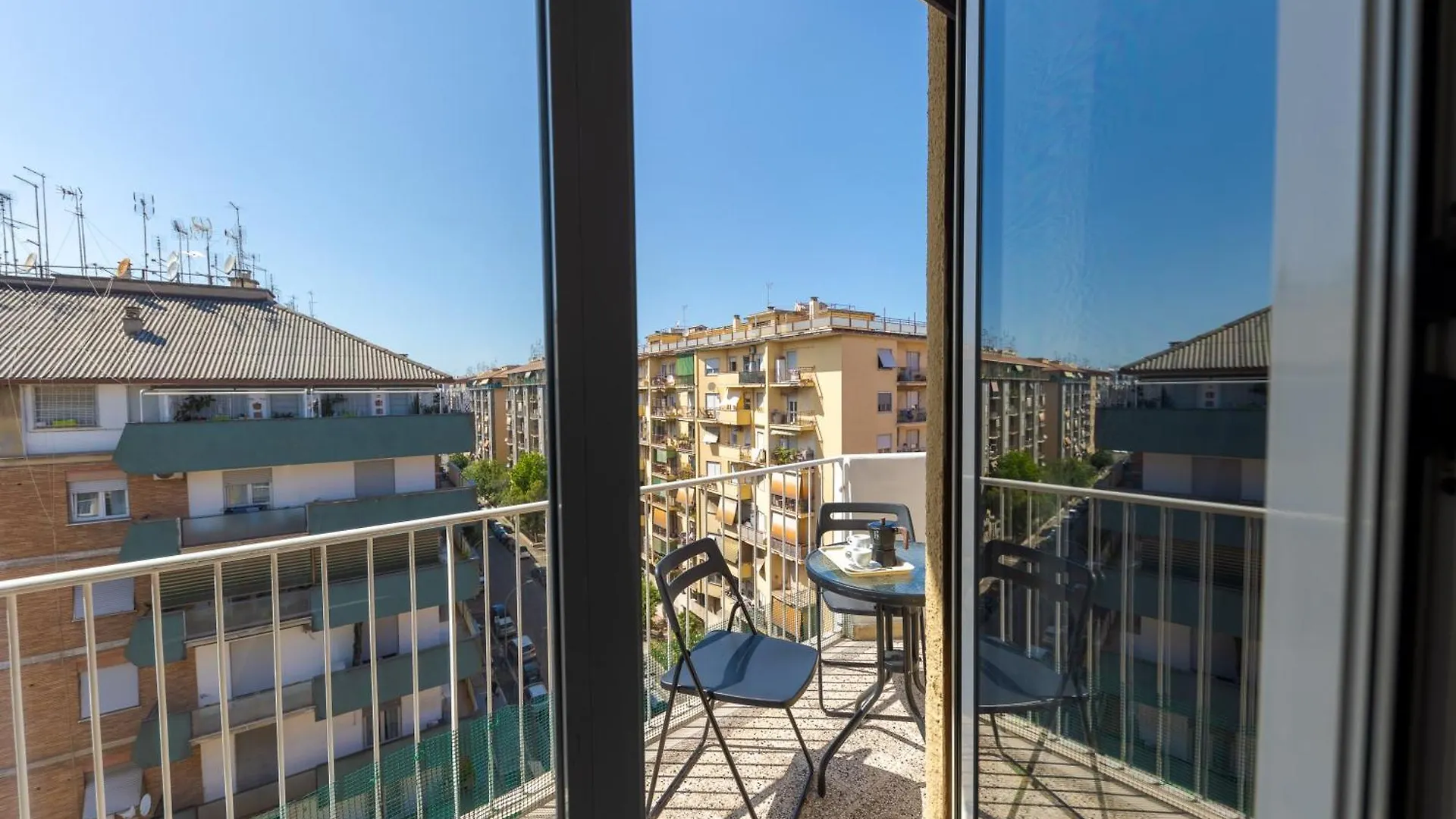 Style134 Apartment 50 Meters From Metro A Lucio Sestio Station