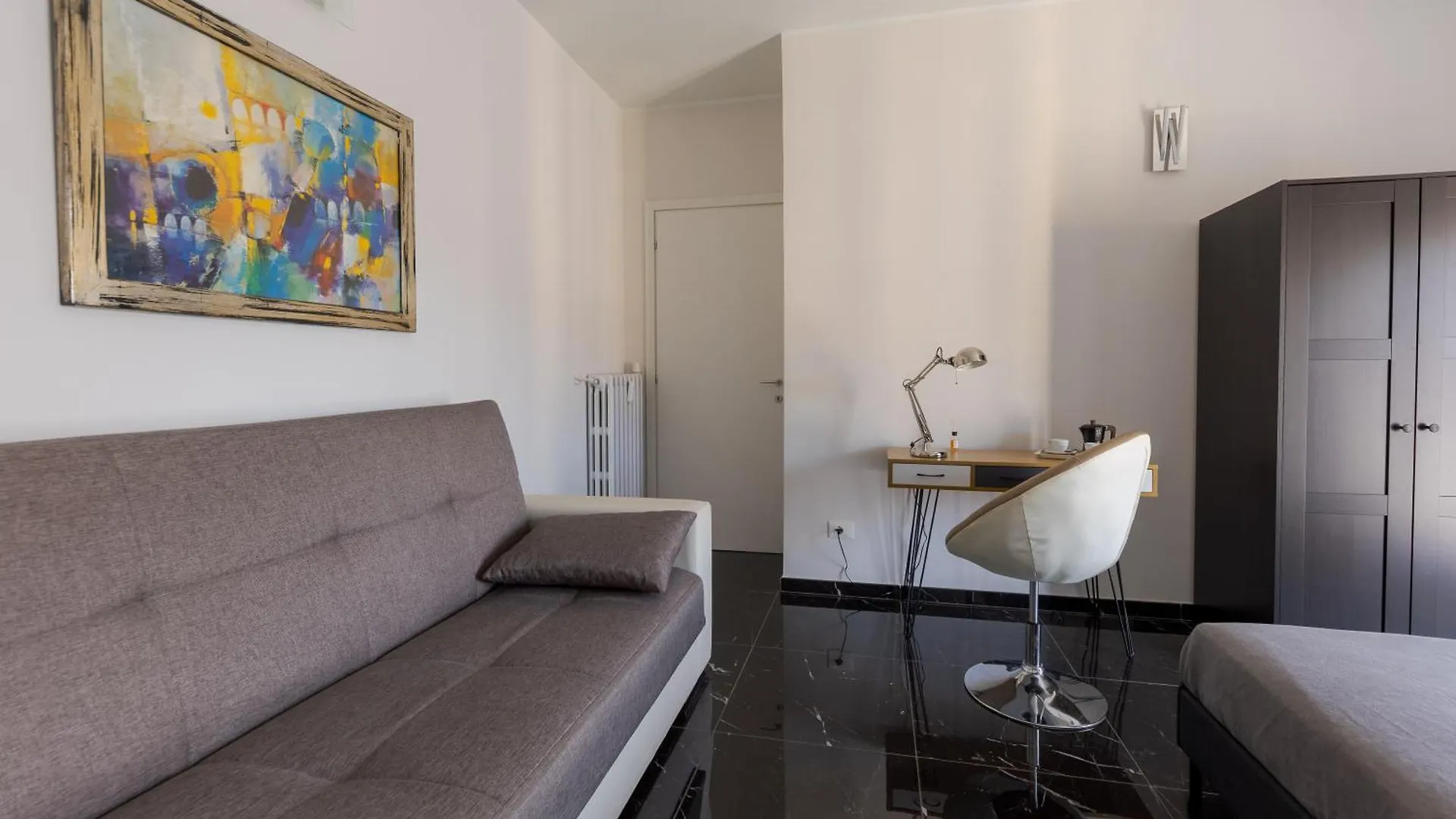 Style134 Apartment 50 Meters From Metro A Lucio Sestio Station Rome